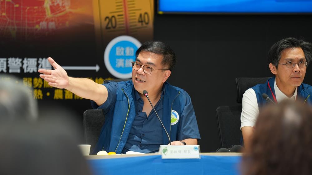 環境部彭啓明部長提出高溫調適精進建議.jpg