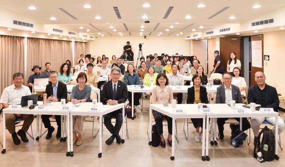 社區驅動及中介組織發展成果交流會出席人員大合照.jpg