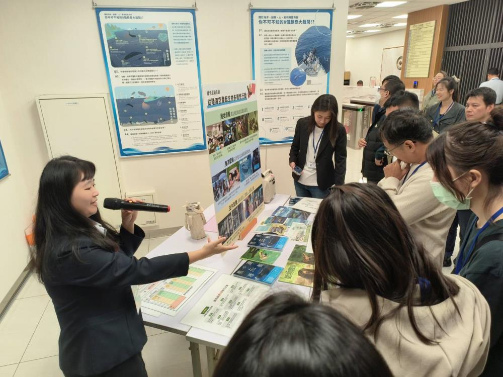 1141028新聞相片_現場觀摩.jpg