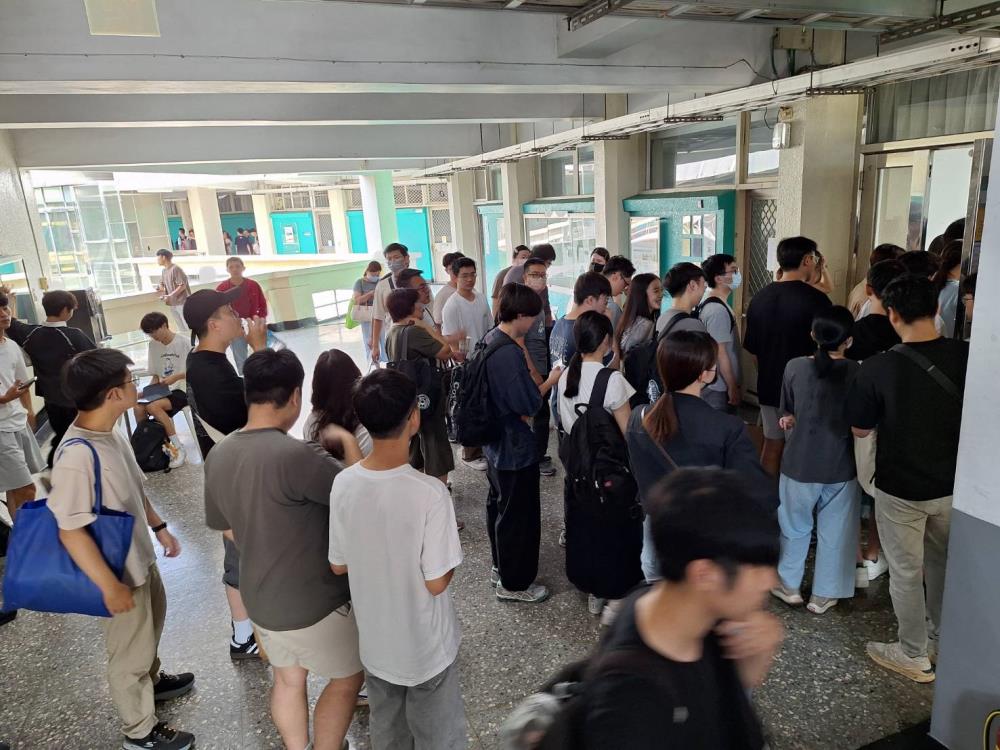 環境部淨零綠領人才培育課程臺中試場現場狀況.jpg