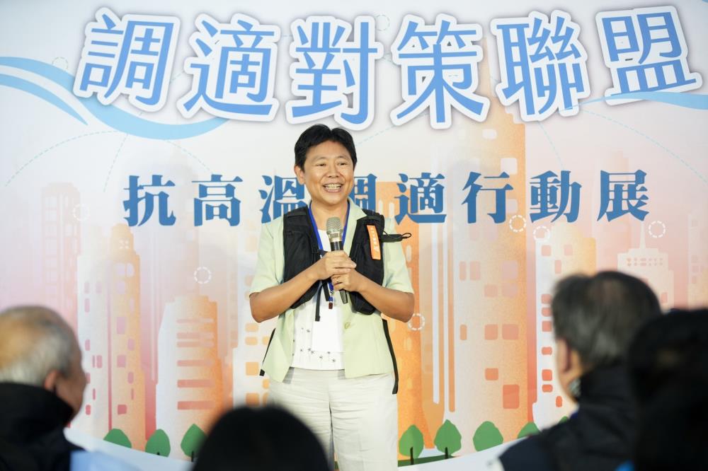 施次長上臺致詞.jpg