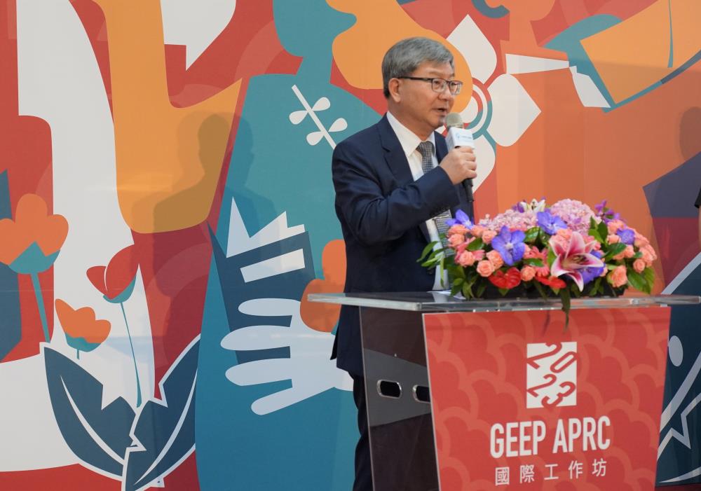 環保署沈志修副署長致詞.jpg
