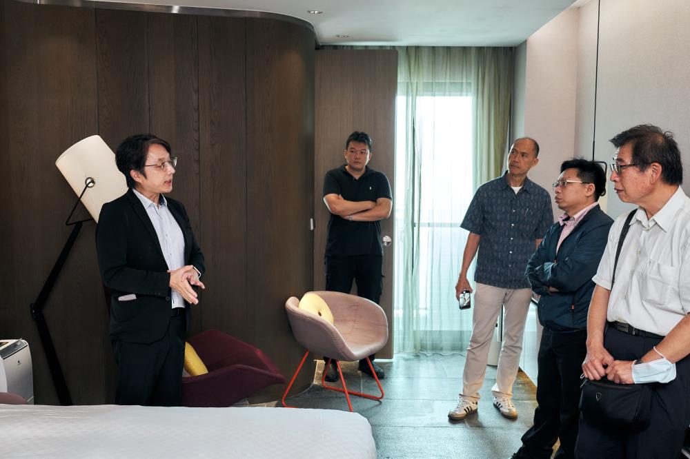 北投老爺酒店温志偉總經理親自於客房分享節能、省水措施