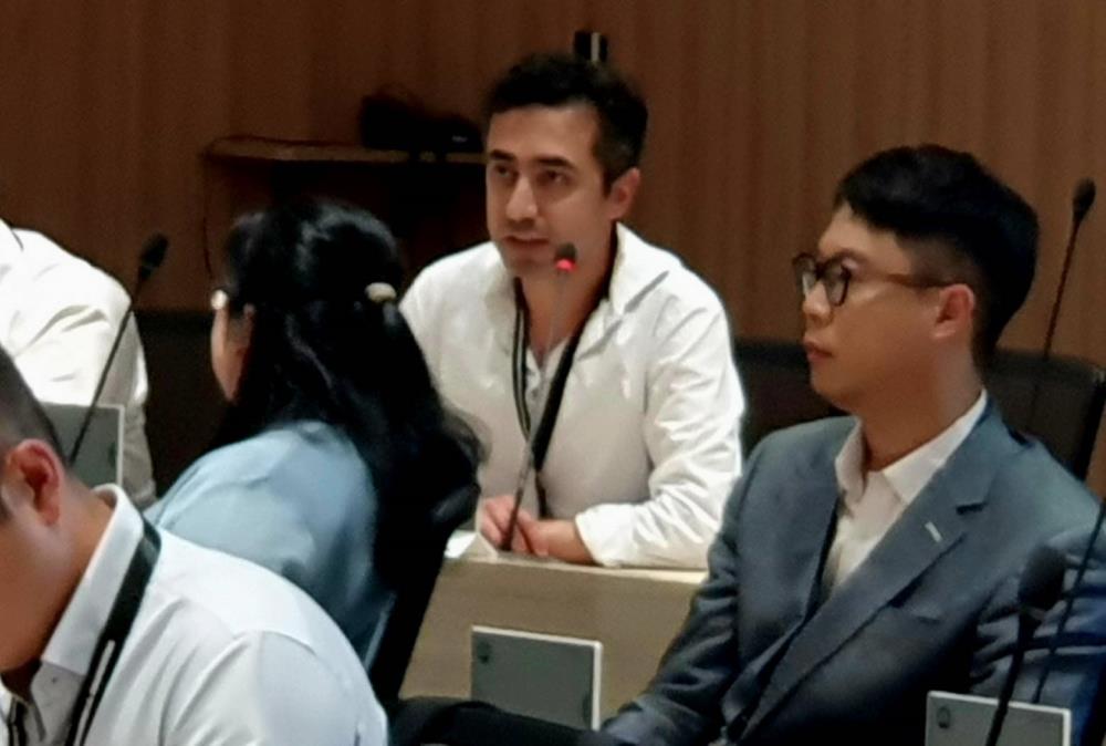04.外國學者參與交流座談.jpg
