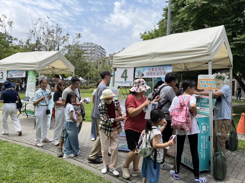 「袋袋箱傳」首月募集逾6萬個二手袋 邀請零售通路全面加入取用行列